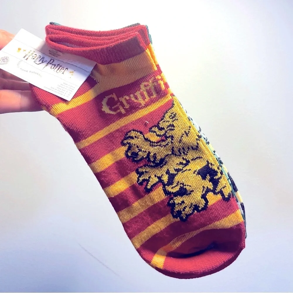 Harry Potter 6 Pack of Low Cut Socks with all Four Houses Shoe Size 4-10